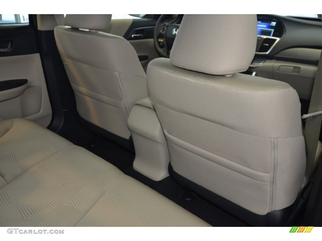 2014 Accord LX Sedan - Crystal Black Pearl / Ivory photo #30