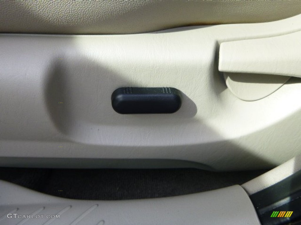 2011 Mariner Premier V6 AWD - Steel Blue Metallic / Stone photo #18