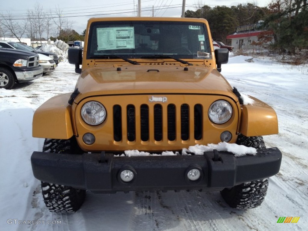 2014 Wrangler Unlimited Rubicon 4x4 - Amp