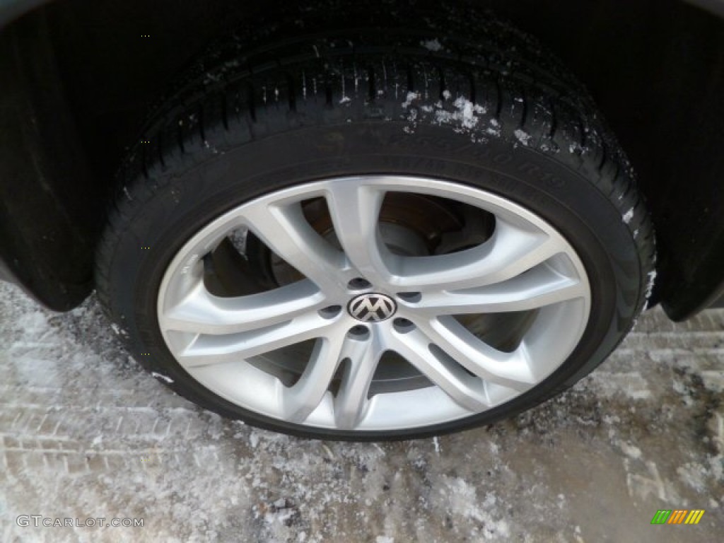 2012 Tiguan S 4Motion - Deep Black Metallic / Black photo #6