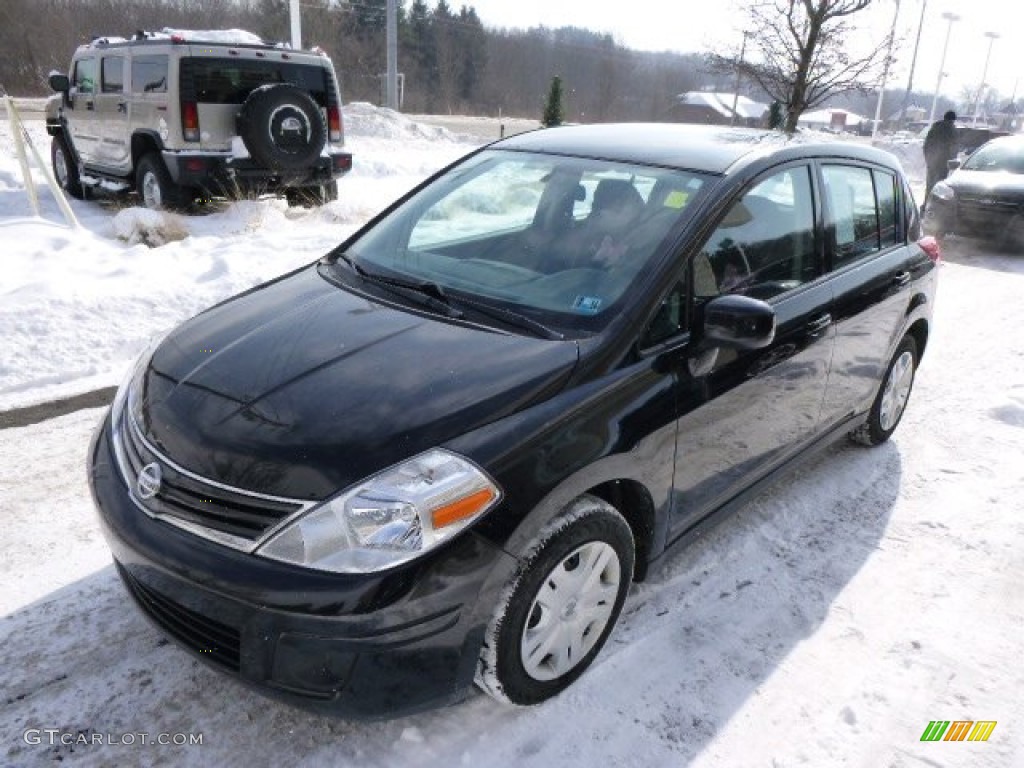 2011 Versa 1.8 S Hatchback - Espresso Black / Charcoal photo #4