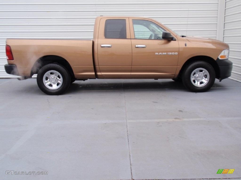 2012 Ram 1500 ST Quad Cab 4x4 - Saddle Brown Pearl / Dark Slate Gray/Medium Graystone photo #3