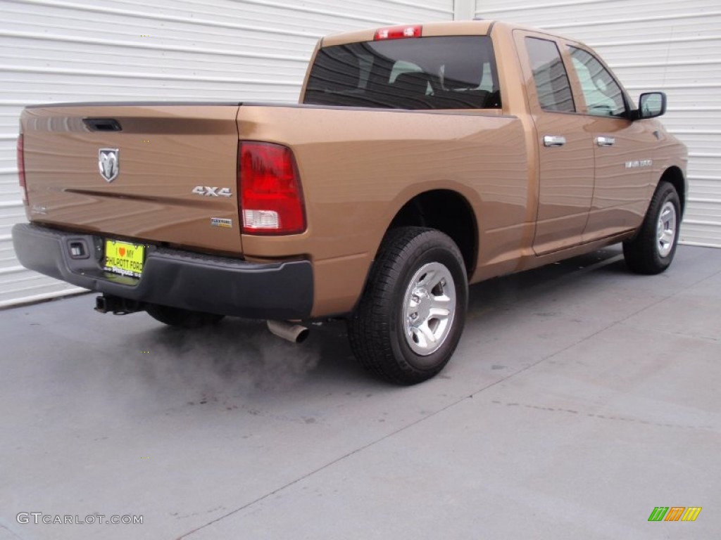 2012 Ram 1500 ST Quad Cab 4x4 - Saddle Brown Pearl / Dark Slate Gray/Medium Graystone photo #4