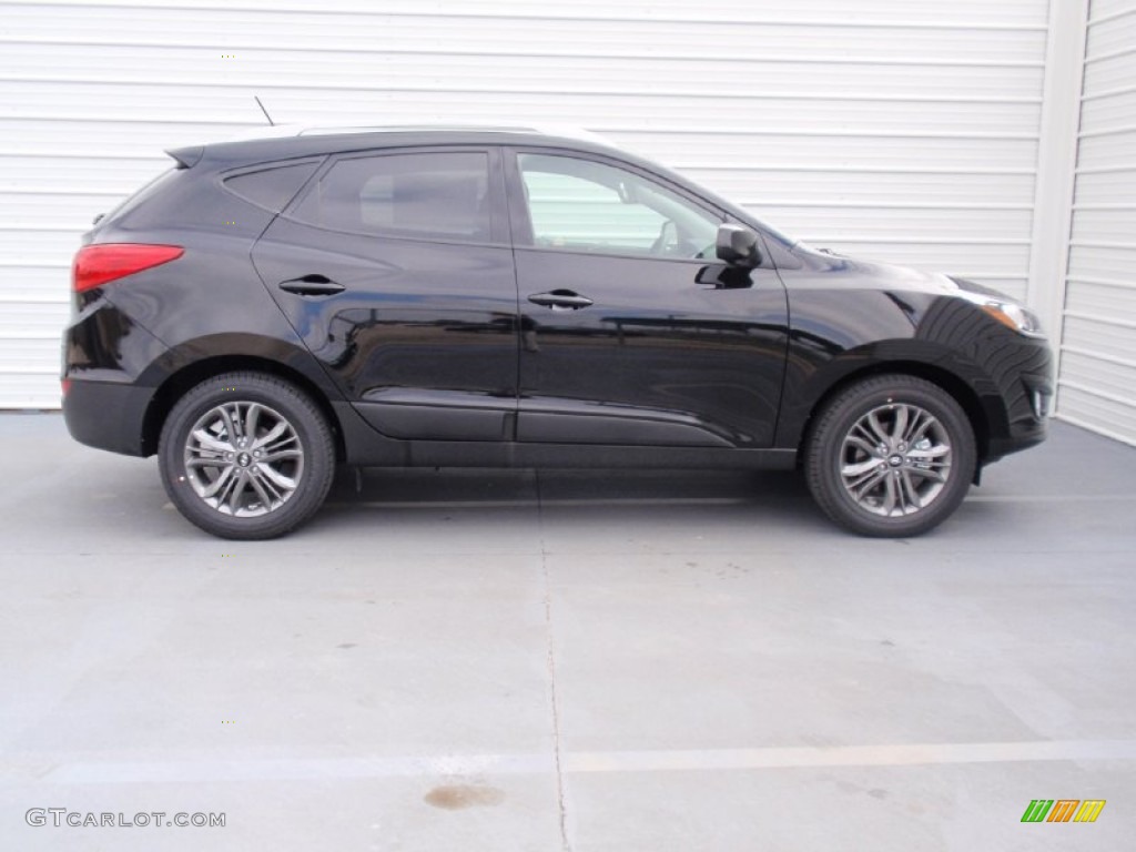 2014 Hyundai Tucson SE Exterior Photos