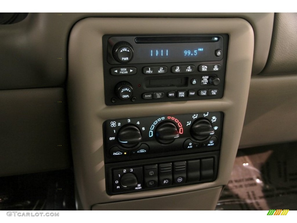 2003 Oldsmobile Silhouette GL Controls Photo #90562879