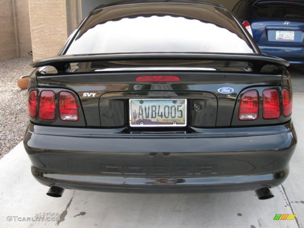 1996 Mustang SVT Cobra Coupe - Black / Black photo #5