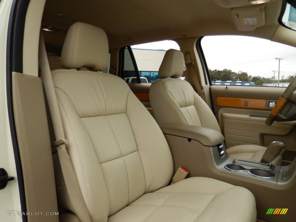 2007 Lincoln MKX Standard MKX Model Front Seat Photo #90564301