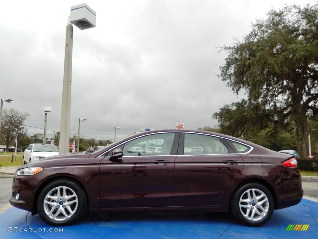 2013 Fusion SE 1.6 EcoBoost - Bordeaux Reserve Red Metallic / Dune photo #2