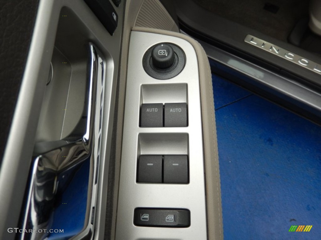 2010 MKX FWD - Sterling Grey Metallic / Medium Light Stone photo #14
