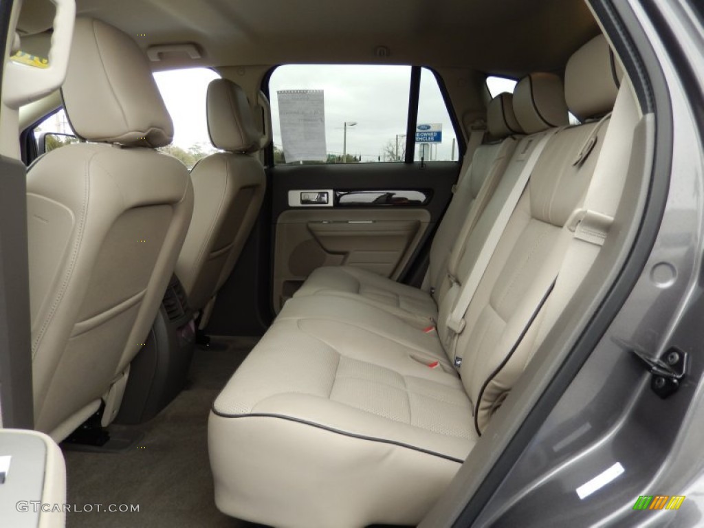 2010 MKX FWD - Sterling Grey Metallic / Medium Light Stone photo #15