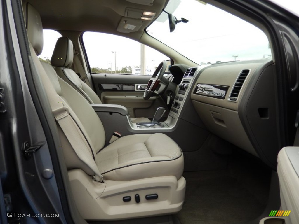 2010 MKX FWD - Sterling Grey Metallic / Medium Light Stone photo #17
