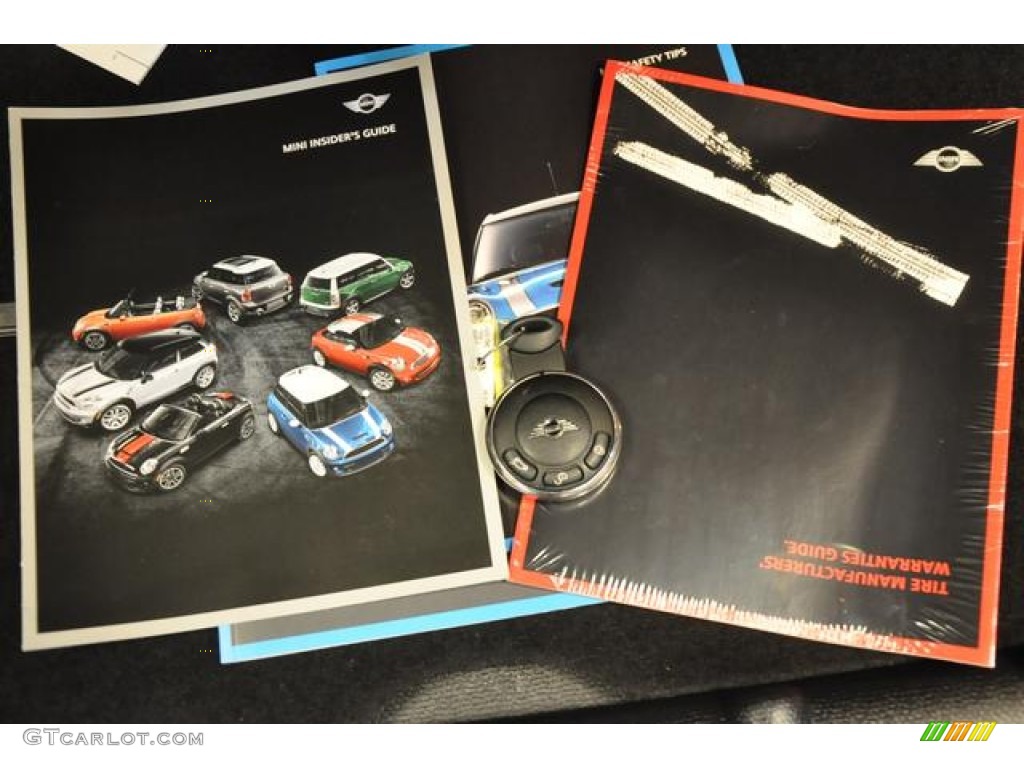 2013 Cooper Paceman - Blazing Red / Carbon Black photo #32