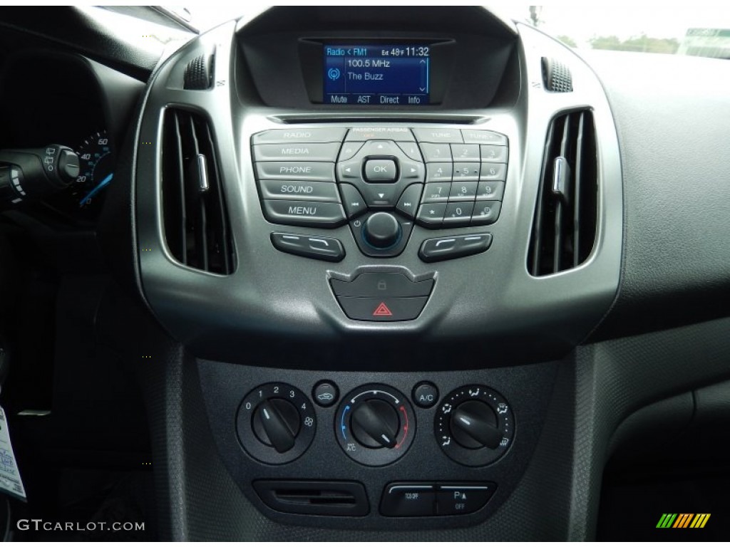 2014 Ford Transit Connect XL Wagon Controls Photo #90570382