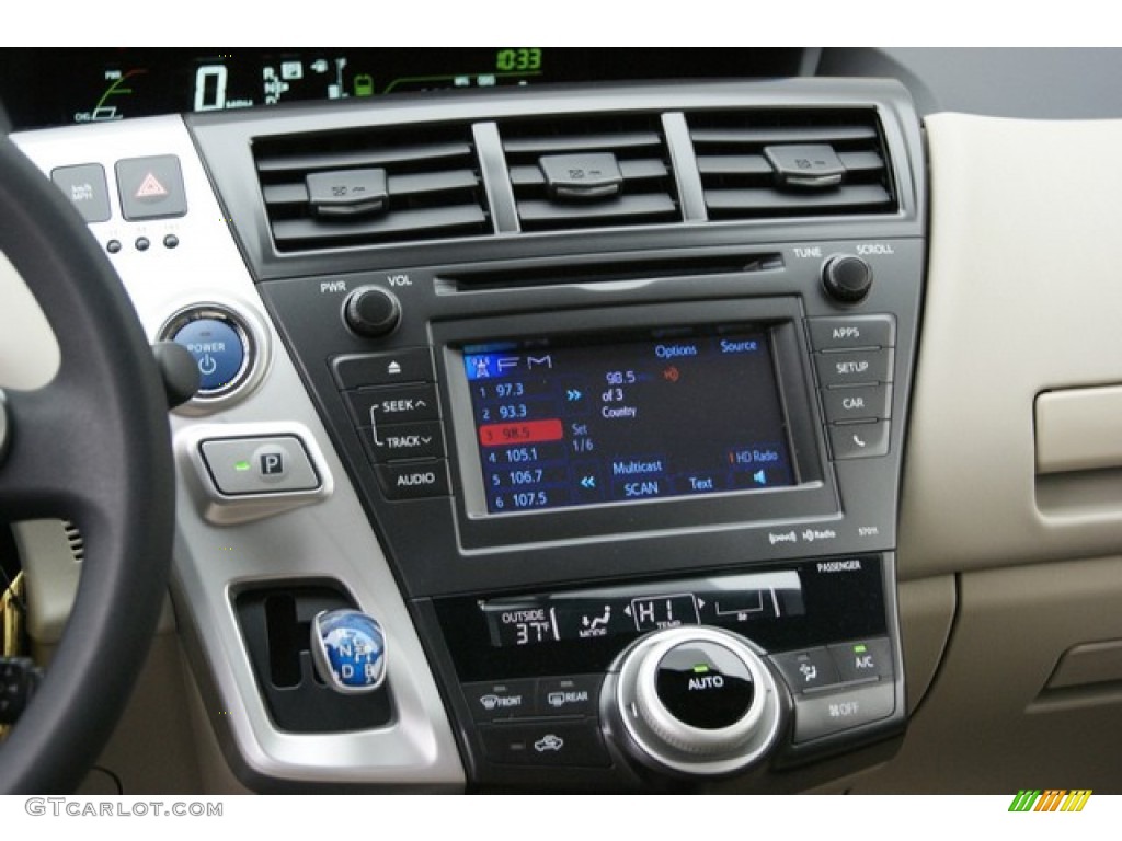 2014 Prius v Three - Sea Glass Pearl / Bisque photo #6