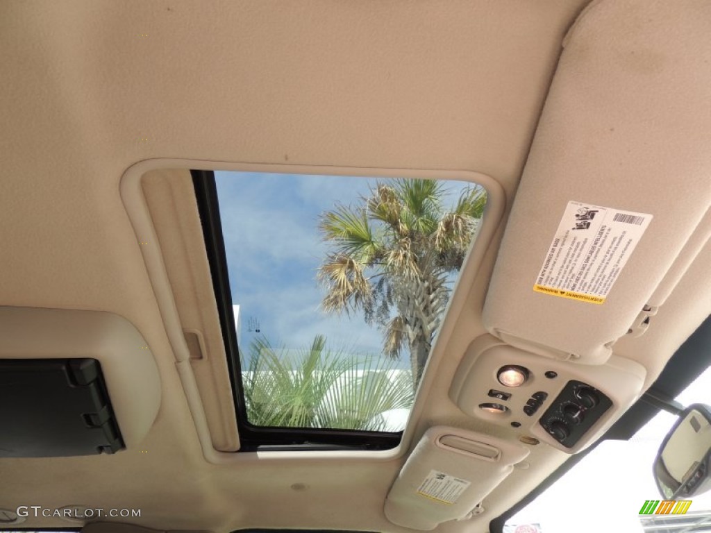 2003 Yukon XL SLT - Garnet Red Metallic / Neutral/Shale photo #7