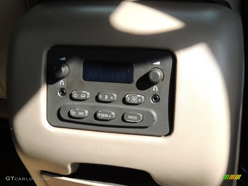 2003 Yukon XL SLT - Garnet Red Metallic / Neutral/Shale photo #12