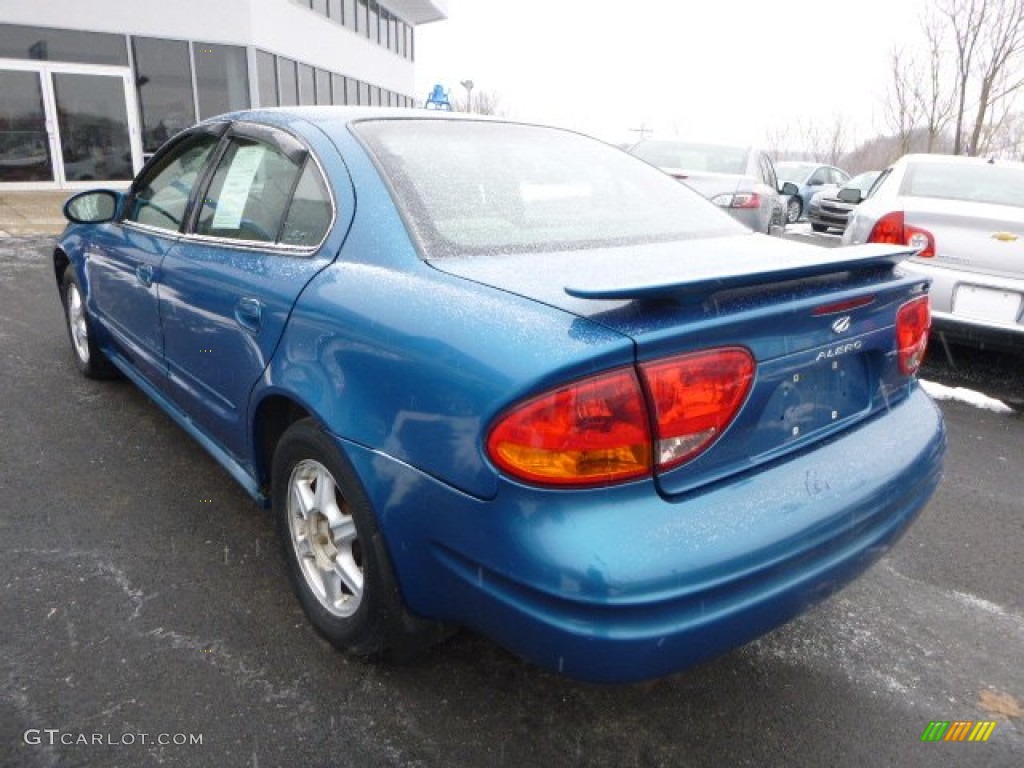 2000 Alero GL Sedan - Electric Blue / Pewter photo #2