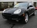 Black - Cayenne Turbo S Photo No. 2