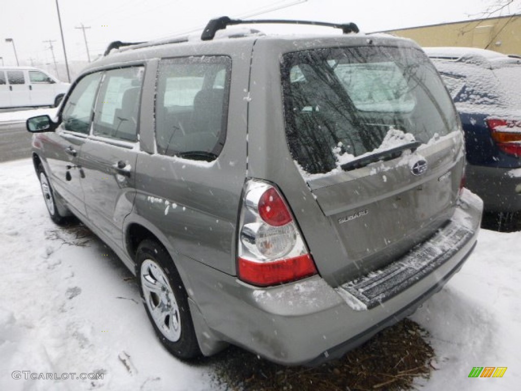 2006 Forester 2.5 X - Steel Gray Metallic / Graphite Gray photo #2