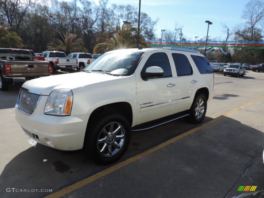 White Diamond Tricoat 2009 GMC Yukon Denali AWD Exterior Photo #90583624
