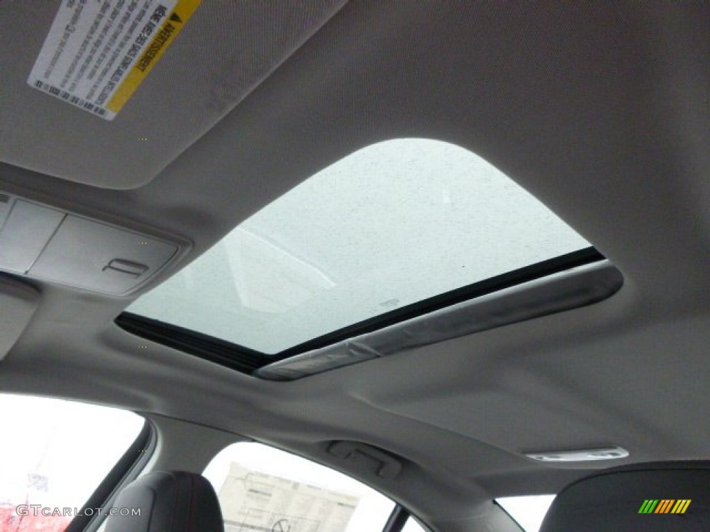 2014 Chevrolet SS Sedan Sunroof Photos