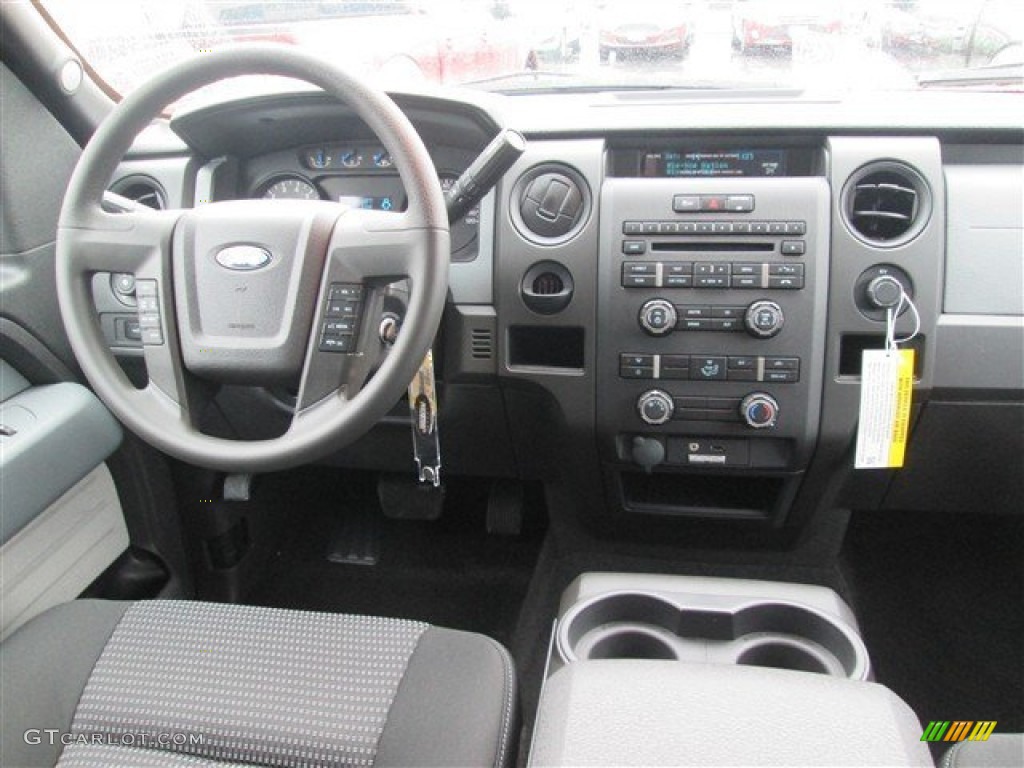 2014 Ford F150 STX SuperCrew Black Dashboard Photo #90585358