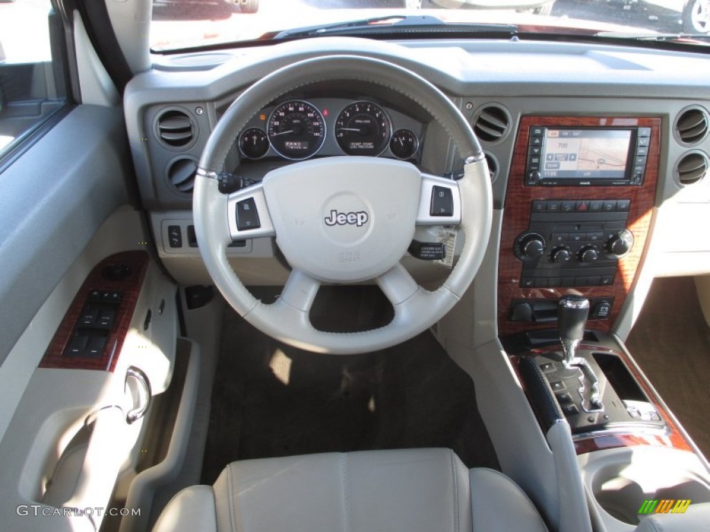 2008 Commander Limited 4x4 - Red Rock Crystal Pearl / Dark Khaki/Light Graystone photo #25