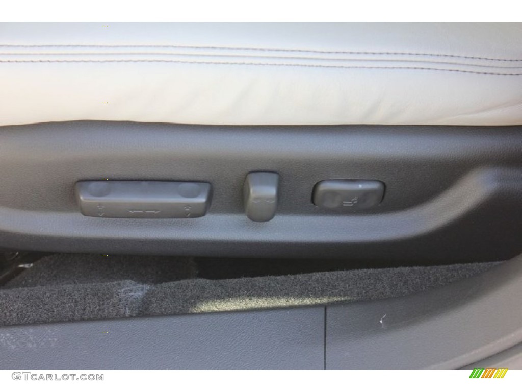 2014 Acura TL Technology SH-AWD Controls Photo #90592888