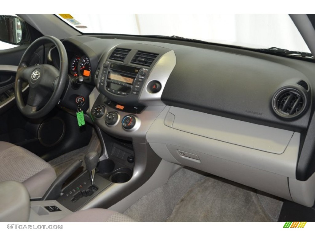 2007 RAV4 I4 - Classic Silver Metallic / Ash Gray photo #28