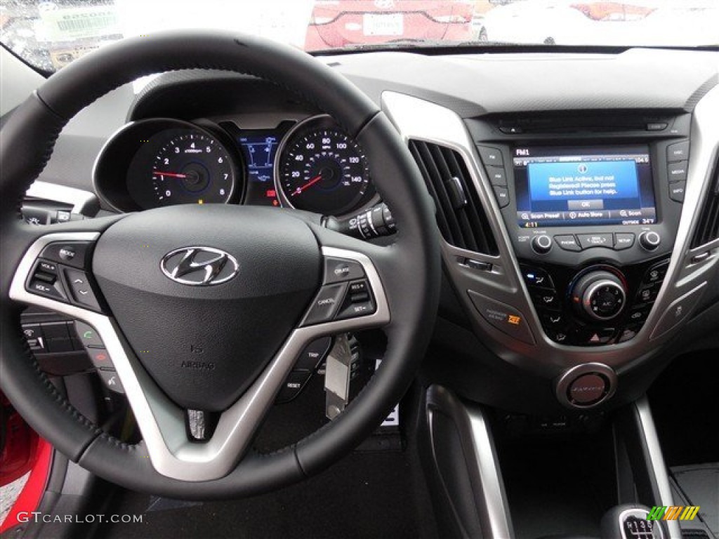 2014 Hyundai Veloster Standard Veloster Model Dashboard Photos