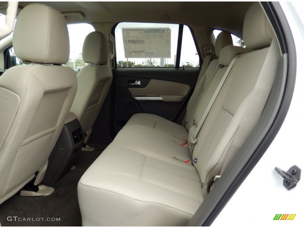 Medium Light Stone Interior 2014 Ford Edge SE EcoBoost Photo #90596531