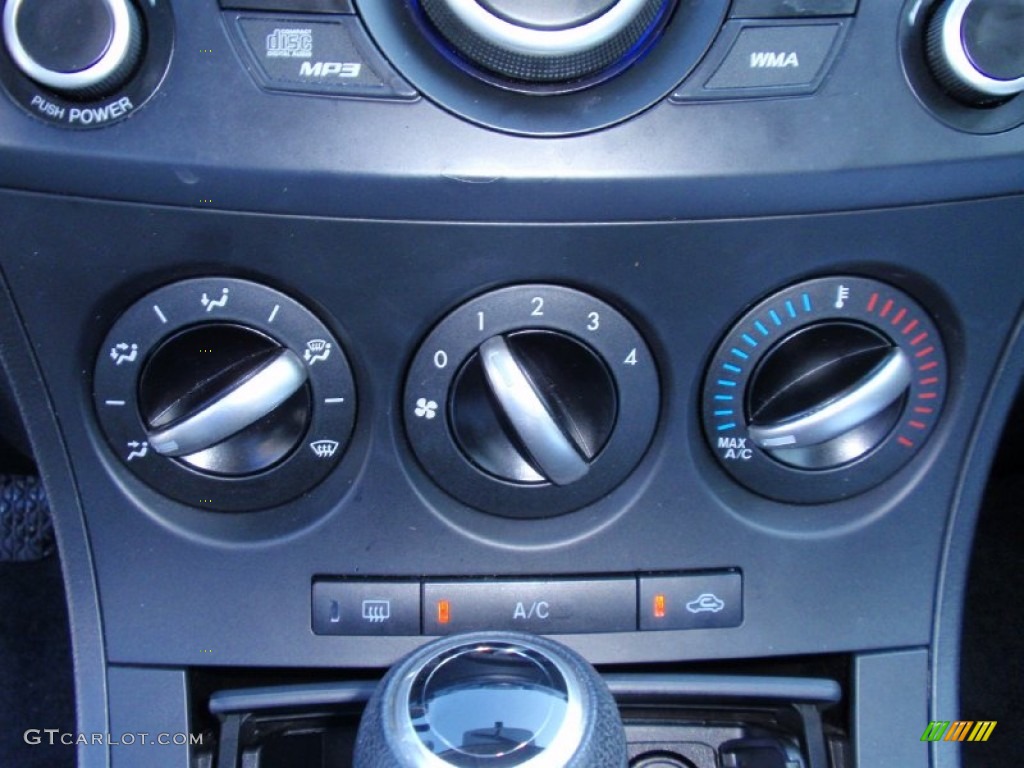 2012 Toyota Matrix S Controls Photos