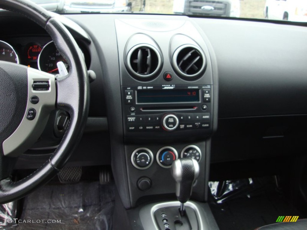 2009 Rogue SL AWD - Venom Red / Black photo #14