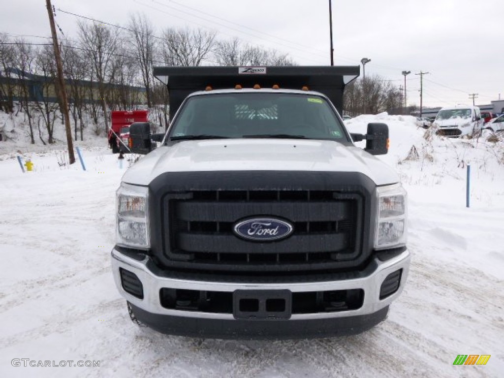 2014 F350 Super Duty XL Regular Cab 4x4 Dump Truck - Oxford White / Steel photo #3