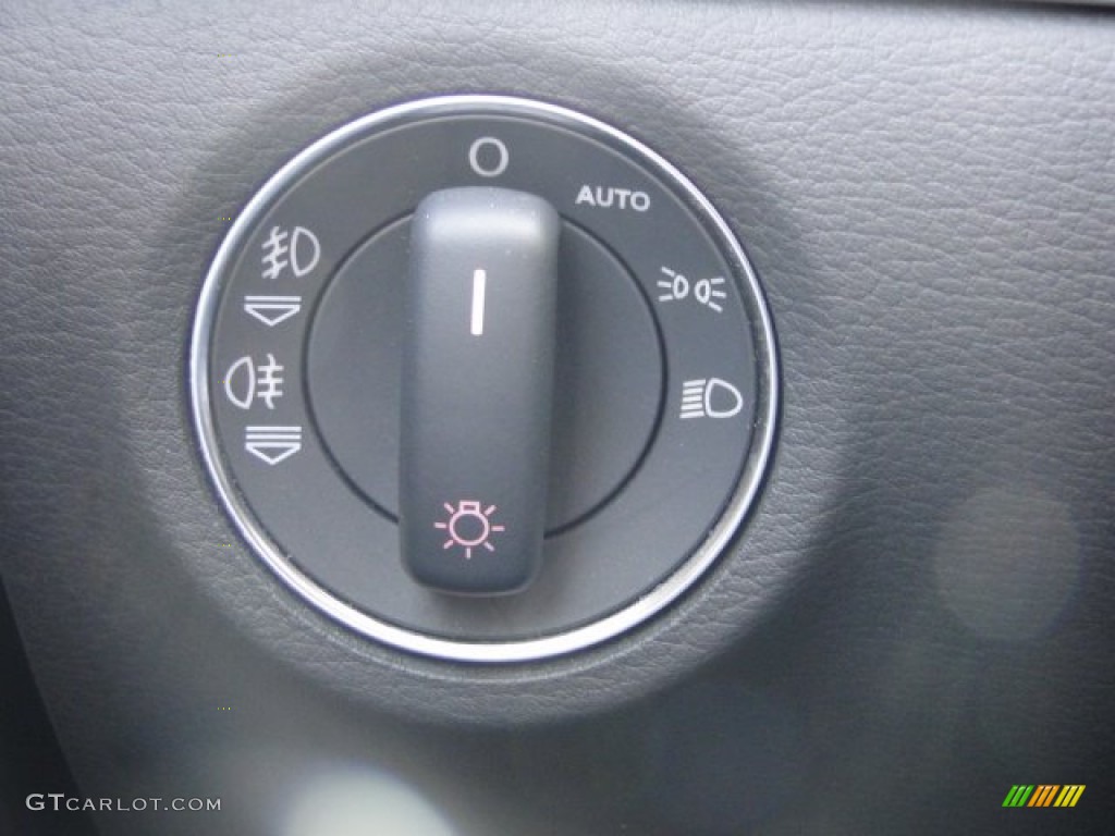 2007 A8 L 4.2 quattro - Light Silver Metallic / Black photo #33