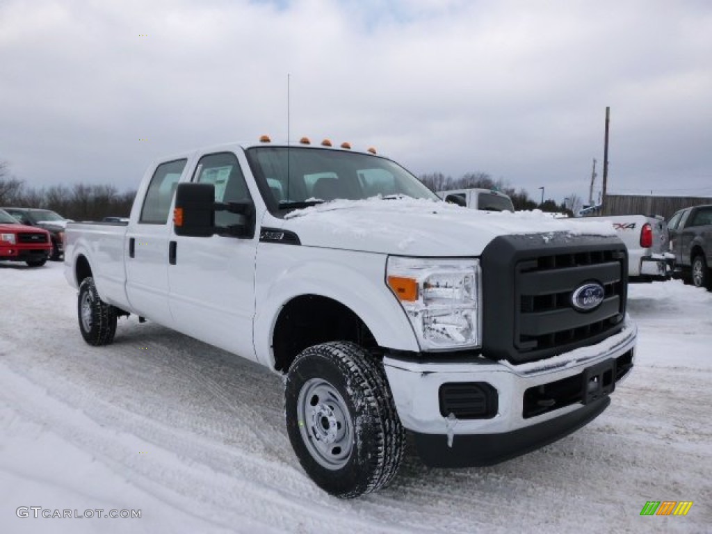 2014 F350 Super Duty XL Crew Cab 4x4 - Oxford White / Steel photo #2
