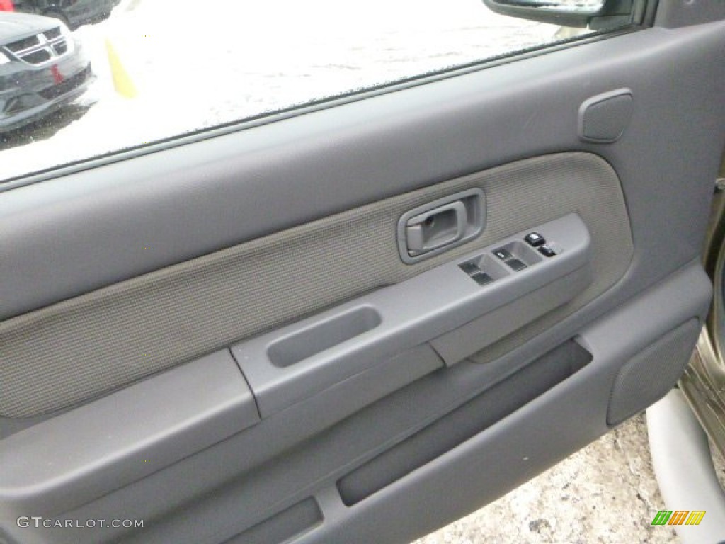 2001 Xterra XE V6 4x4 - Gold Rush Metallic / Dusk Gray photo #14