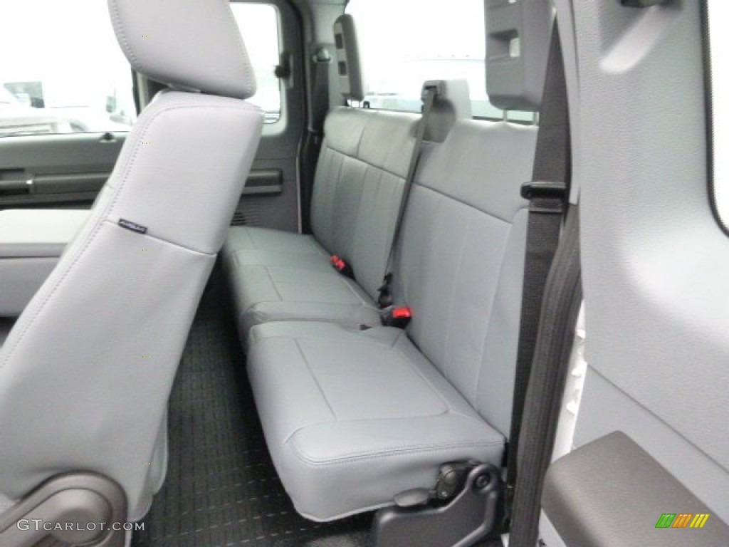 2014 F350 Super Duty XL SuperCab 4x4 Utility Truck - Oxford White / Steel photo #13