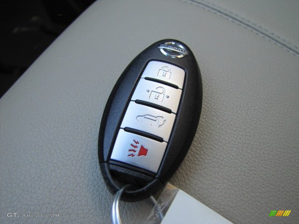 2010 Nissan Murano SL Keys Photo #90607580