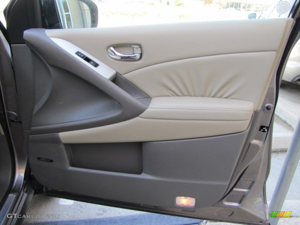 2010 Nissan Murano SL Door Panel Photos