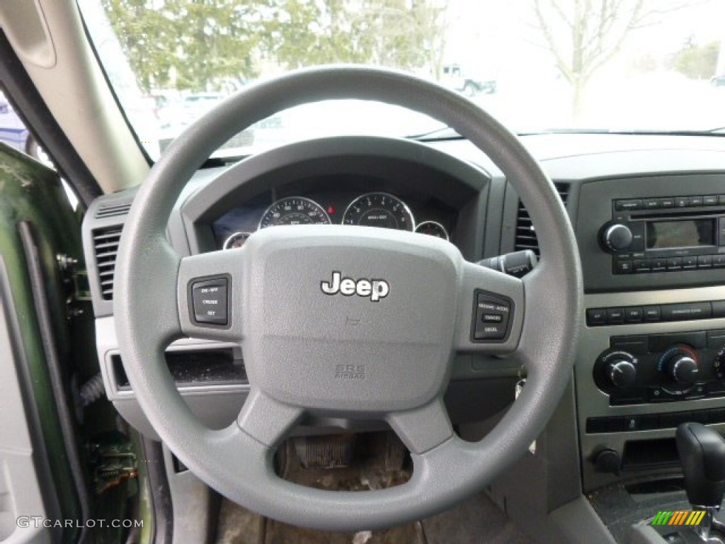2007 Grand Cherokee Laredo 4x4 - Jeep Green Metallic / Medium Slate Gray photo #18