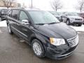 2014 Brilliant Black Crystal Pearl Chrysler Town & Country Limited  photo #4