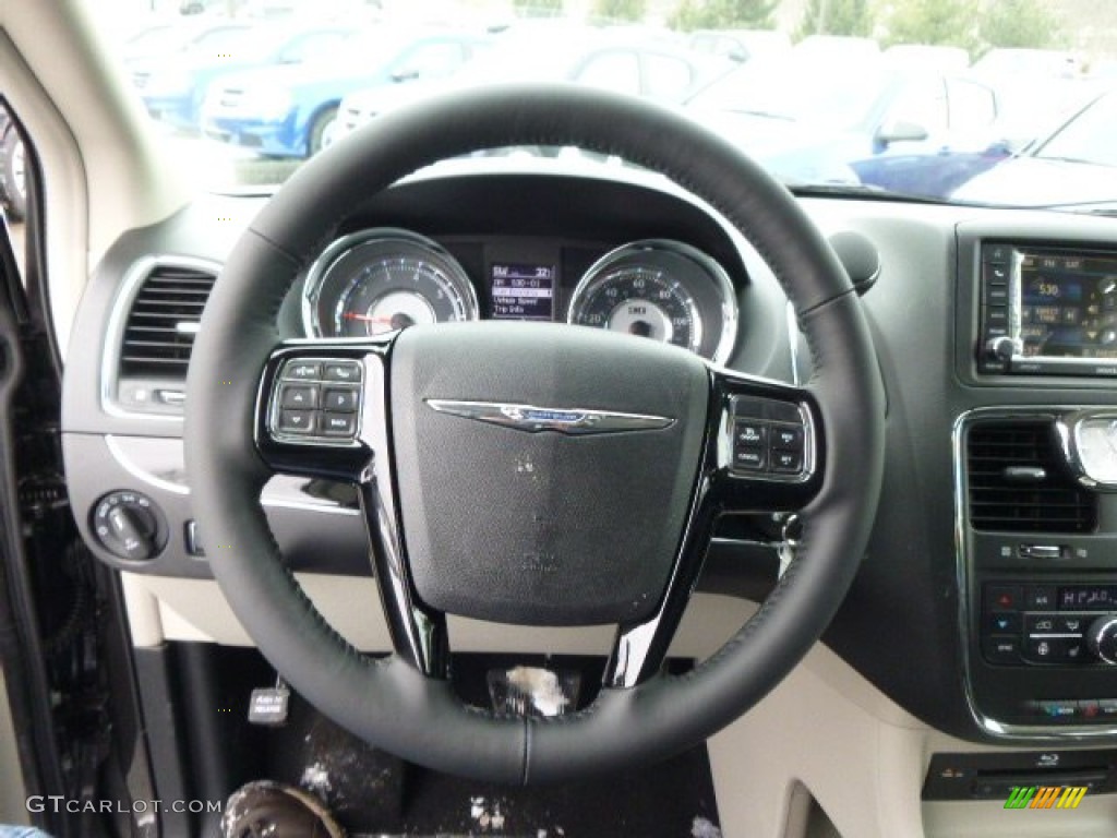 2014 Chrysler Town & Country 30th Anniversary Edition 30th Anniversary Black/Light Graystone Steering Wheel Photo #90616448