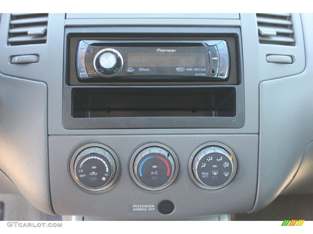 2006 Nissan Altima 2.5 S Special Edition Controls Photo #90616616