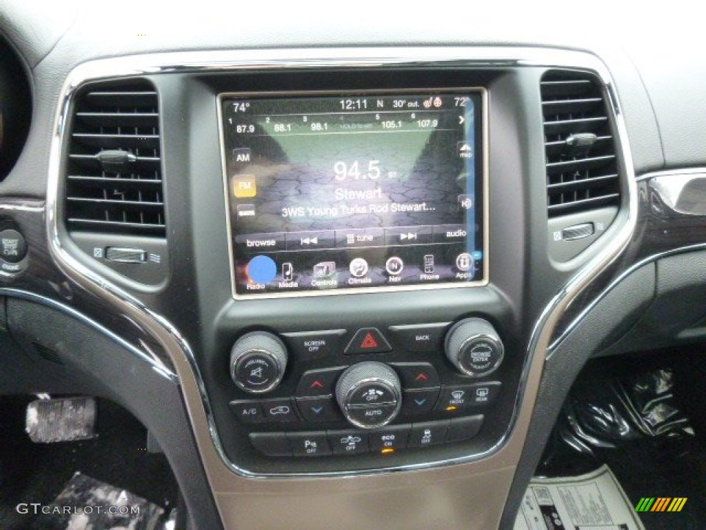 2014 Jeep Grand Cherokee Overland 4x4 Controls Photo #90616955