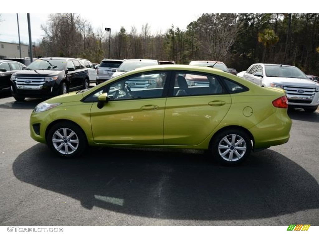 2012 Fiesta SE Sedan - Lime Squeeze Metallic / Charcoal Black photo #8