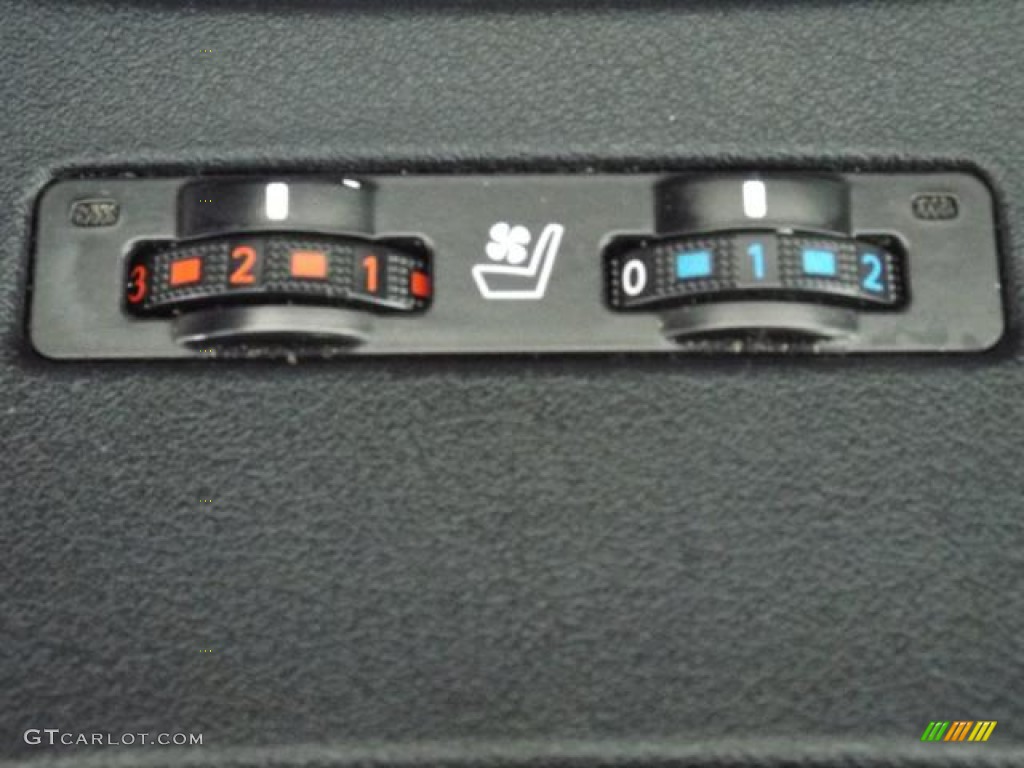2010 Lexus ES 350 Controls Photo #90622989