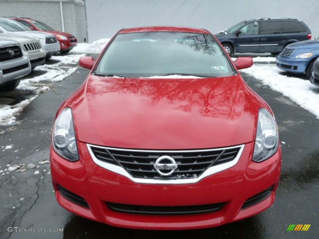 2011 Altima 2.5 S Coupe - Red Alert / Charcoal photo #18