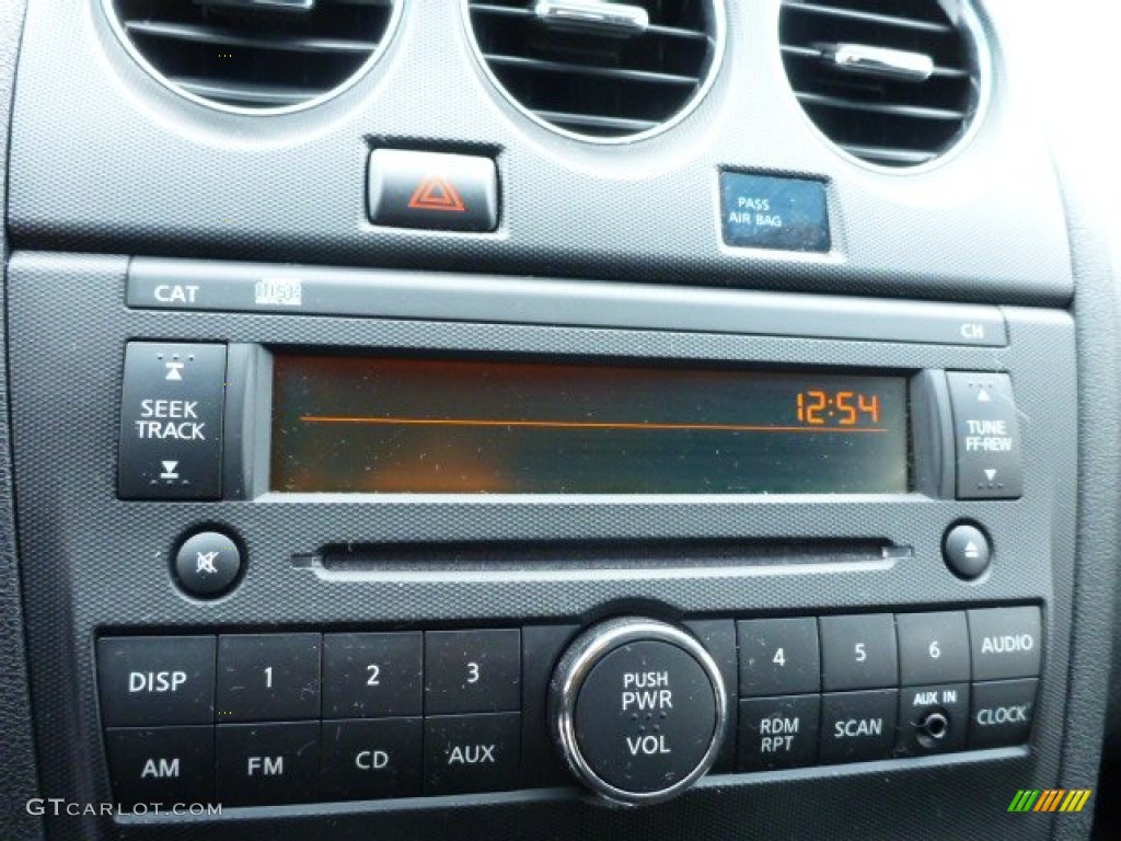 2011 Altima 2.5 S Coupe - Red Alert / Charcoal photo #22