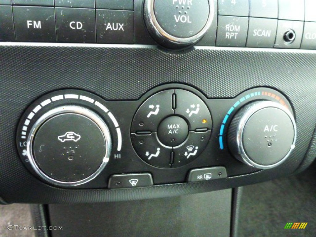 2011 Altima 2.5 S Coupe - Red Alert / Charcoal photo #23